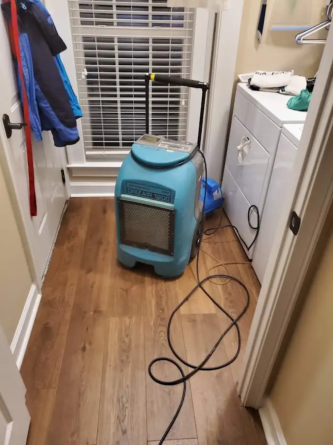 Commercial dehumidifier deployed for Crawl Space Restoration in Bothell East